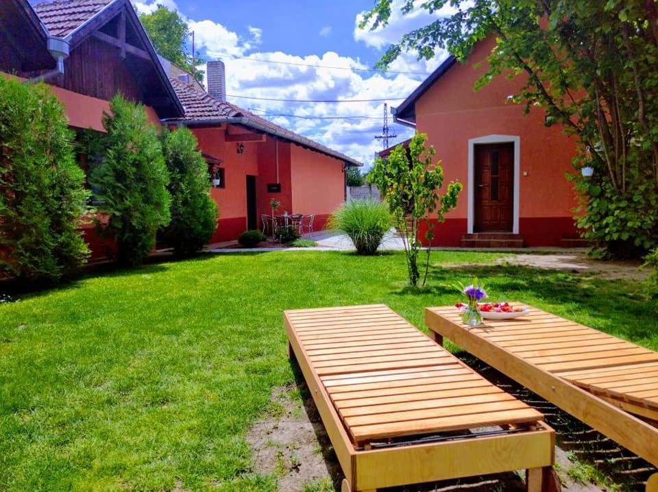 Dumalux Apartment Суботица Экстерьер фото